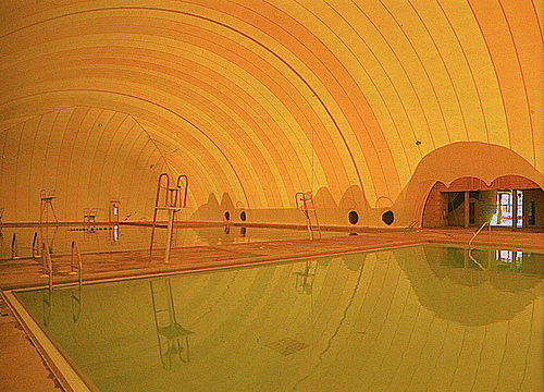 pool dome