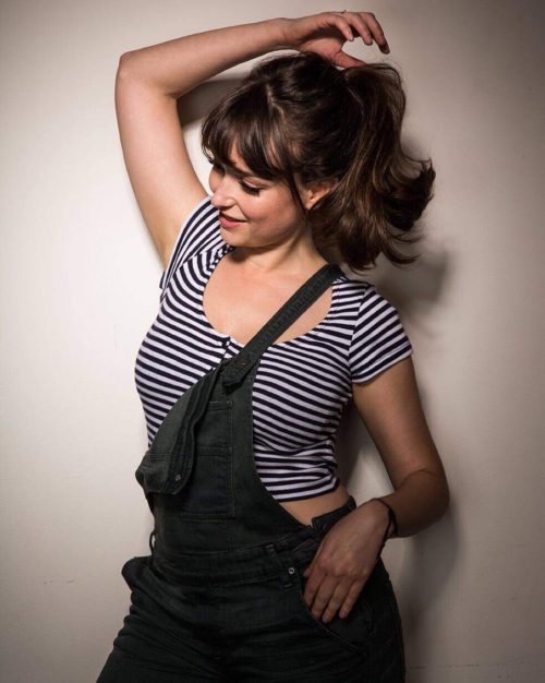 milana-vayntrub